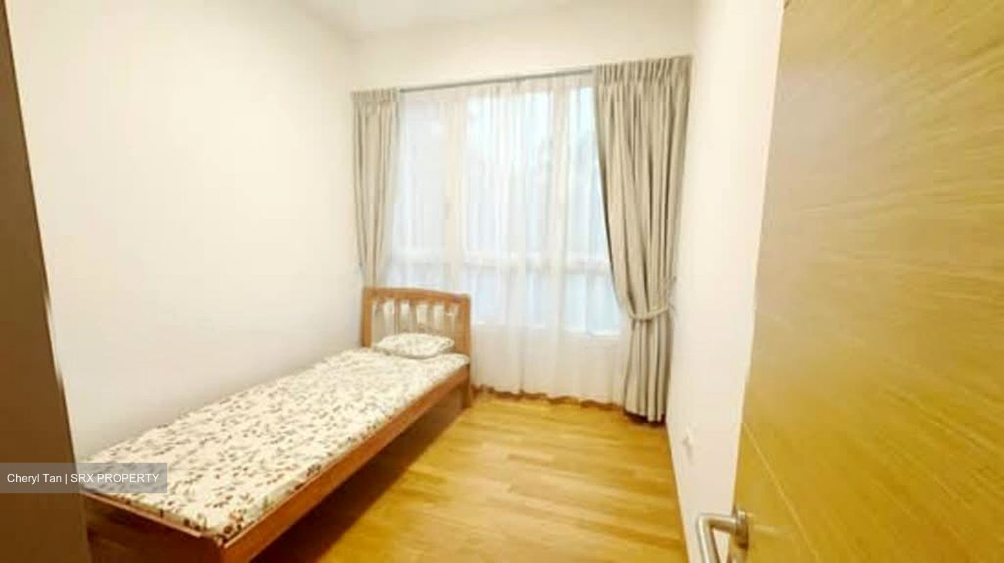 Vacanza @ East (D14), Condominium #531470231